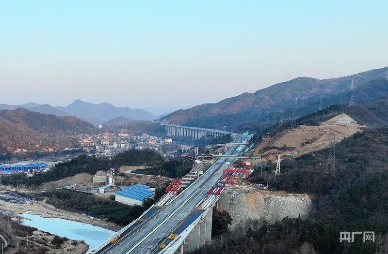 和襄高速天堂寨支线： 在大别山腹地吹响冲锋号